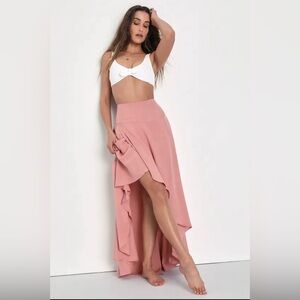 O’Neill High-low skirt. Size M. High-rise. Mauve color. Only worn once!!